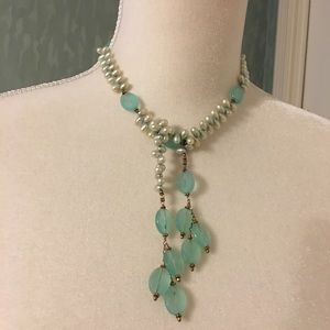 Pale green lariat necklace